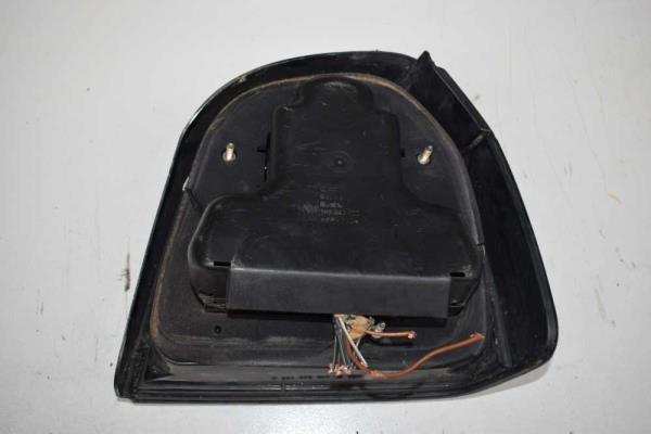 FEU ARRIERE GAUCHE VW - Vue 2